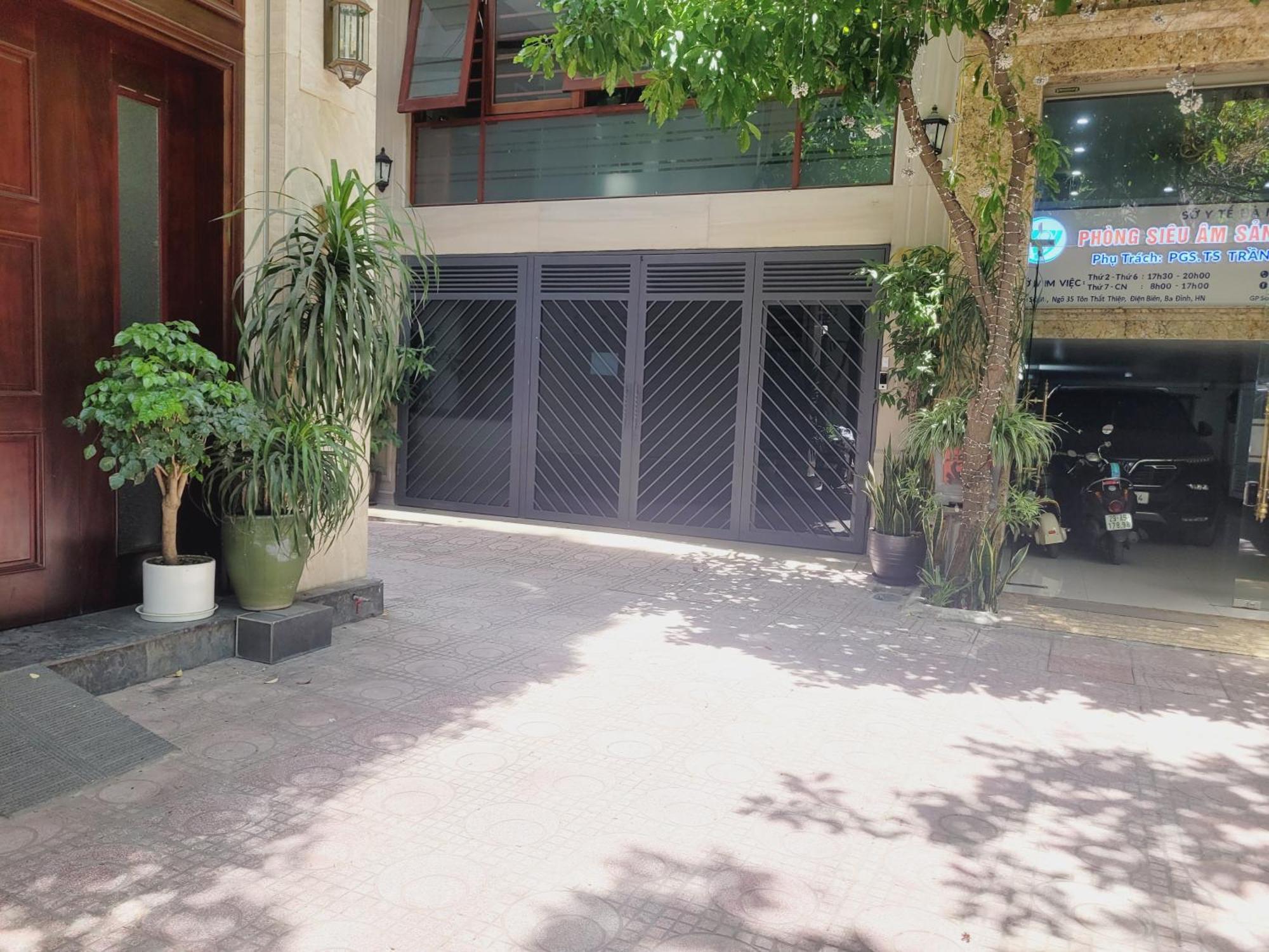 The Delice House Near Train Street, Old Quarter